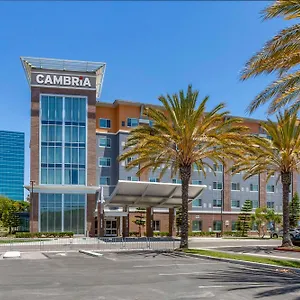Hotel Cambria Lax