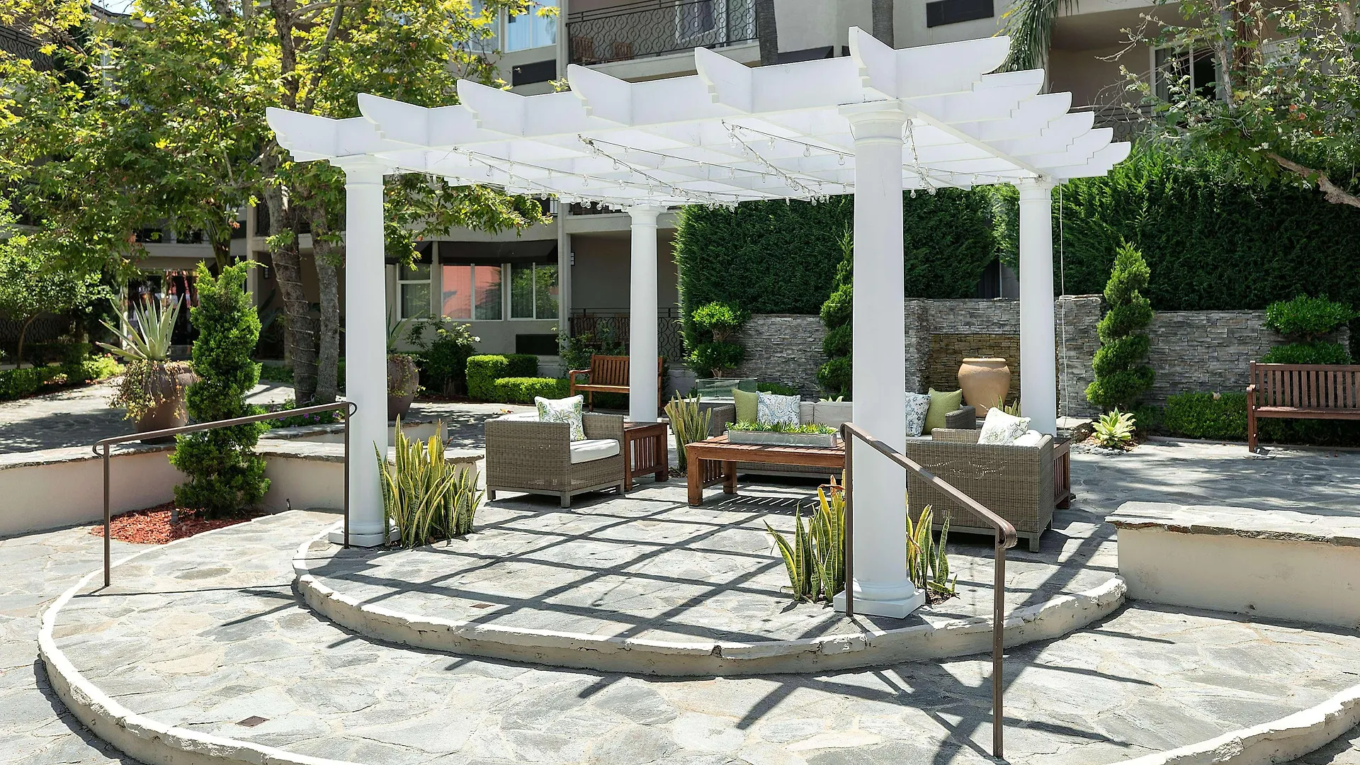 The Belamar Hotel Manhattan Beach, Tapestry By Hilton USA